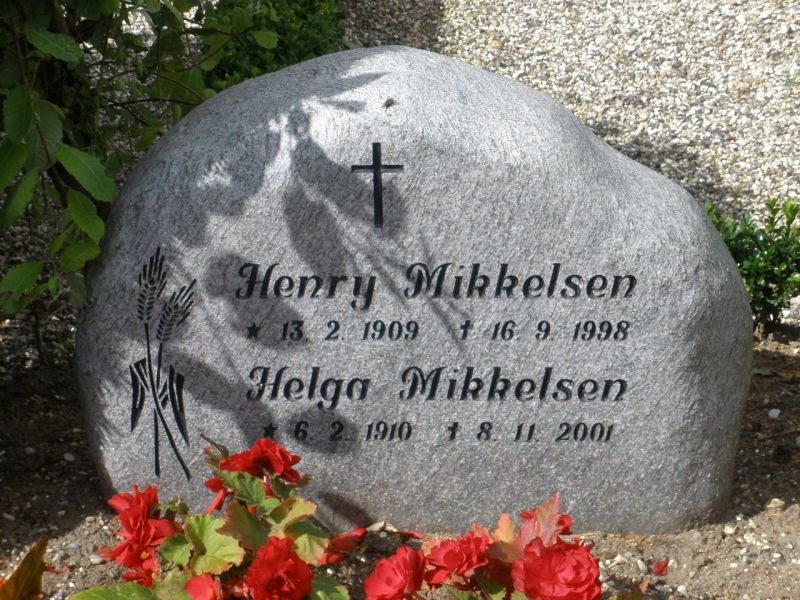 Helga Mikkelsen .JPG
